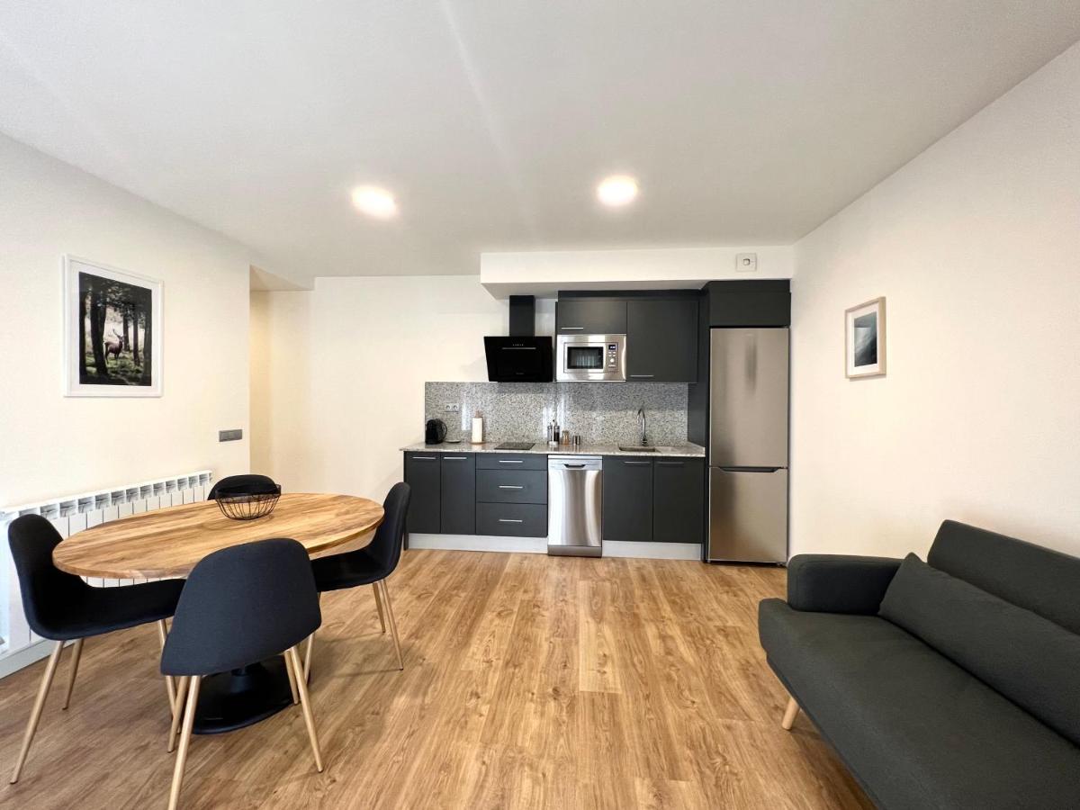 Espot Cowork & Apartments - L'Amfitriona Kültér fotó