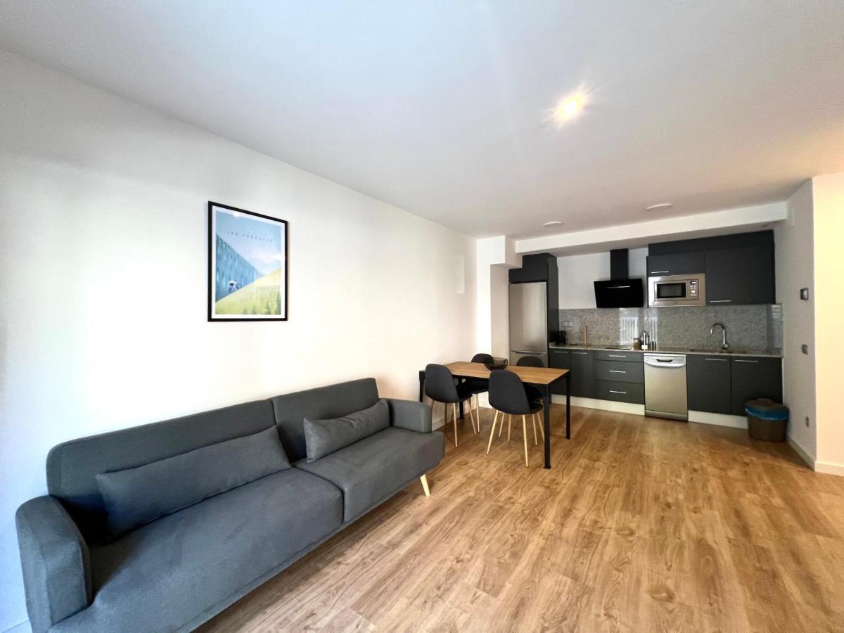 Espot Cowork & Apartments - L'Amfitriona Kültér fotó