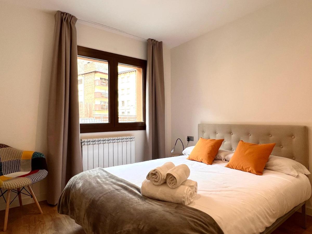 Espot Cowork & Apartments - L'Amfitriona Kültér fotó