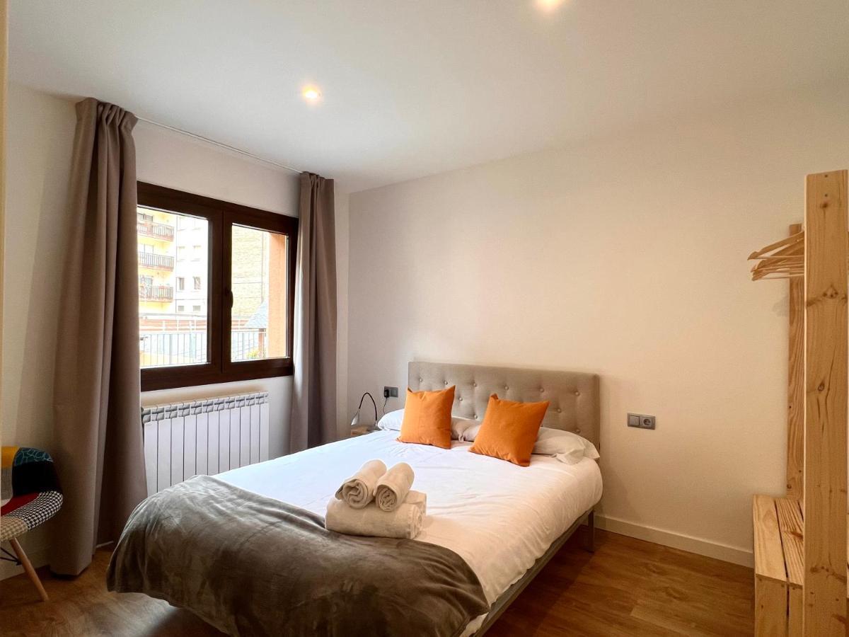 Espot Cowork & Apartments - L'Amfitriona Kültér fotó
